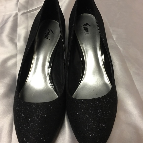 Black Sparkle pumps size 10 - Picture 2 of 5